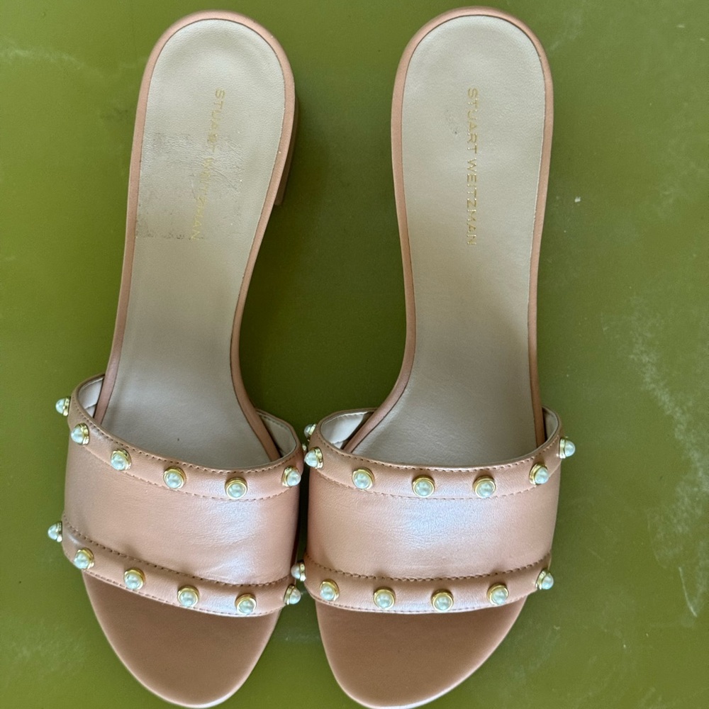 Stuart Weitzman Tan Pearl-Embellished Women's Slide Sandals 👡